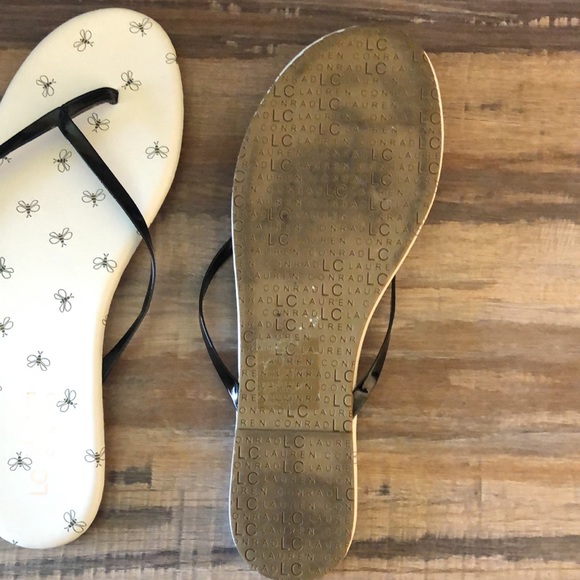 LC Lauren Conrad Bee Sandals - Picture 4 of 4